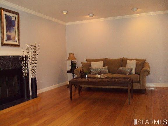 3rd image of 178 Stonecrest Dr