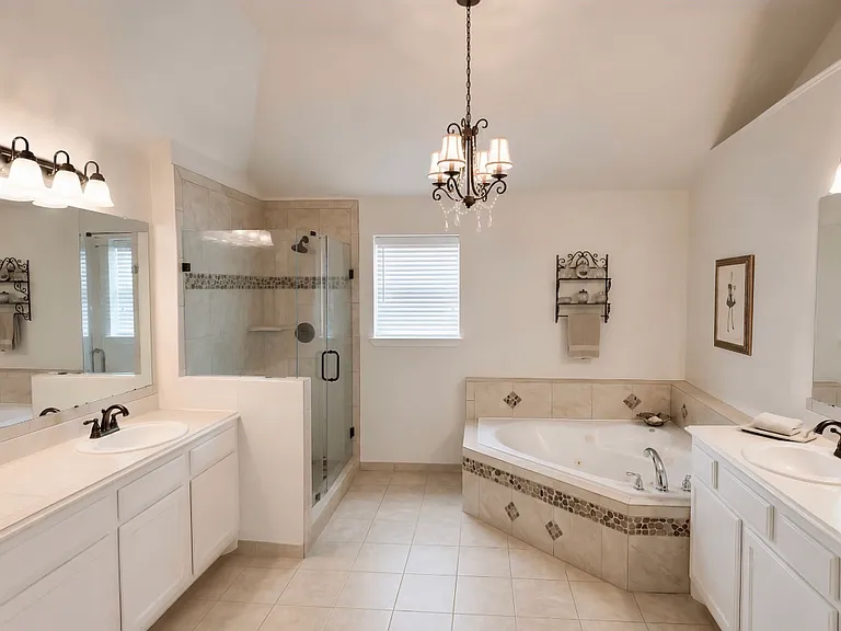 3704 Winding Way — Photo 11