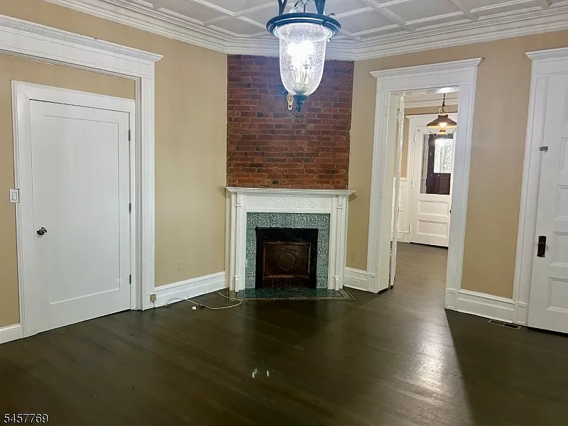 3 bed, 3.5 bath, $3,900 — Photo 3