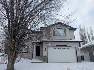 310 SW Highwood Village Pl NW, High River, AB T1V 1W1