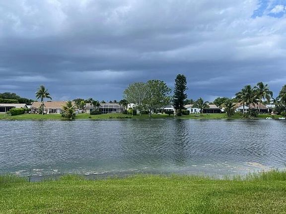 4th image of 9661 Nevada Pl