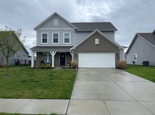 6273 N Woodbury Dr, McCordsville, IN 46055