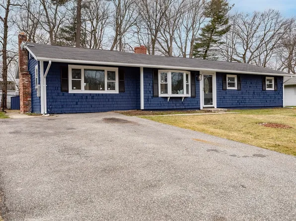 27 Bradford St, Holbrook, MA 02343