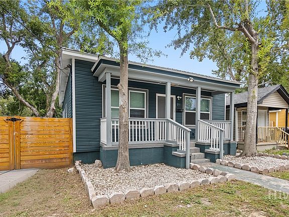 3rd image of 211 Millen Street