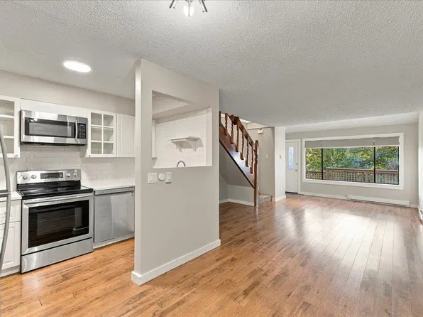 4904 47a Ave, Delta, BC V4K 1T4