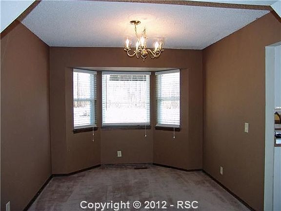 3rd image of 8635 Anglewood Ct