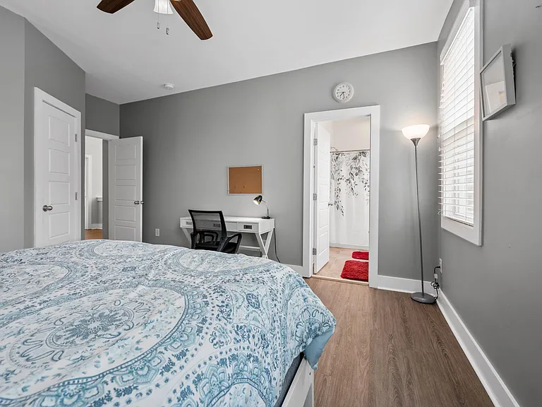 204 Diggory Dr — Photo 32