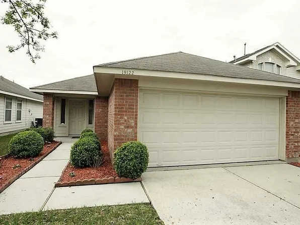 19122 Yellow Thrush Dr, Cypress, TX 77433