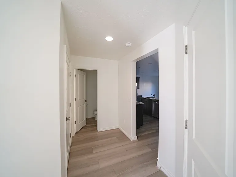3243 S Fossil Hills Dr — Photo 11