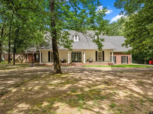 1022 County Road 4221, Mount Pleasant, TX 75455