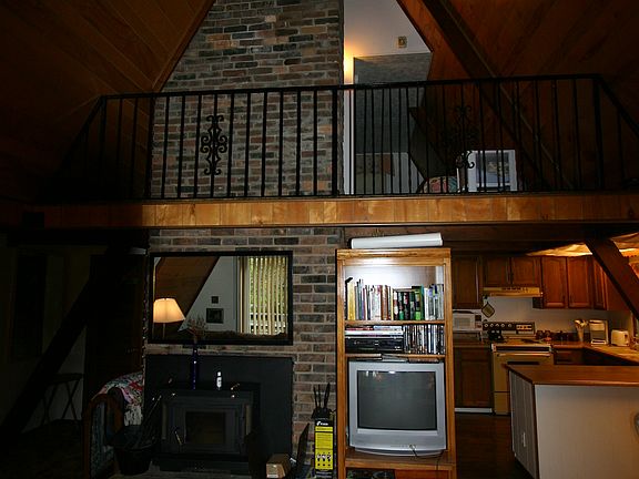 2nd image of 4649 Grider Hill Dock Road