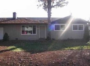 1525 Anthony Ave, Cottage Grove, OR 97424