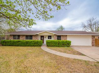 116 Cynthia Dr, Kerrville, TX 78028