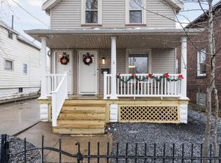 1354 W 69th St #2, Cleveland, OH 44102