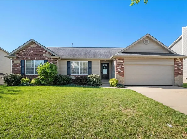 853 Chesapeake Junction Ln, O Fallon, IL 62269