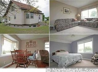 32 Viking Blvd NW, Oak Grove, MN 55011