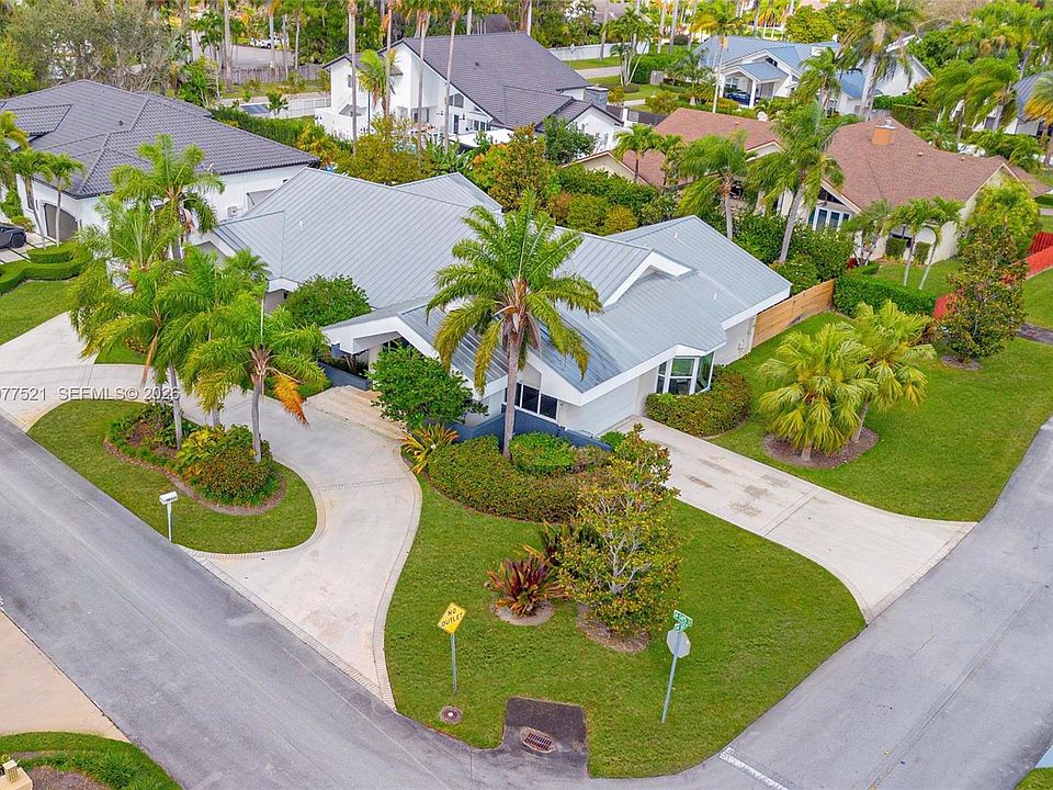 1st image of 10101 SW 145th St