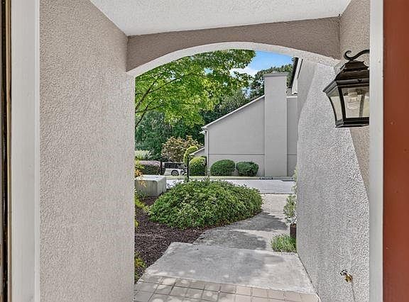 3rd image of 1158 Brookhaven Woods Ct