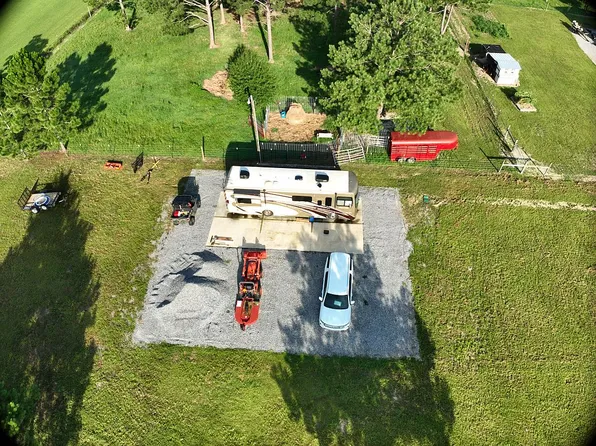 30856 Highway 98, Elberta, AL 36530