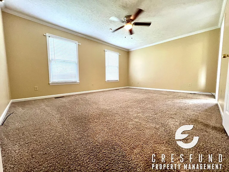 4549 Rustic Haven Dr — Photo 3