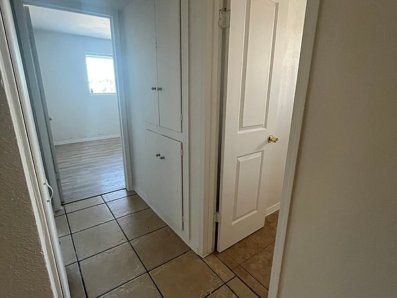 5th image of 5841 W Mackenzie Dr