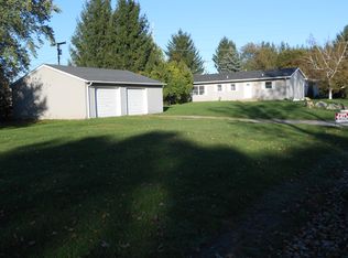 2458 Shakeley Ln, Oxford, MI 48371