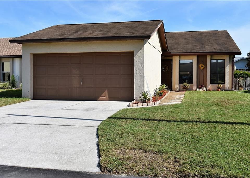 1st image of 3924 Cypress Lndg N