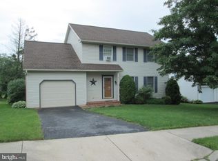 79 Dorshiemer Ln, Honey Brook, PA 19344