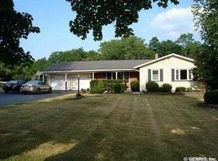 970 Middle Rd, Rush, NY 14543