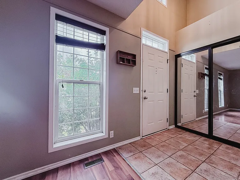 27 Hidden Cres NW — Photo 8