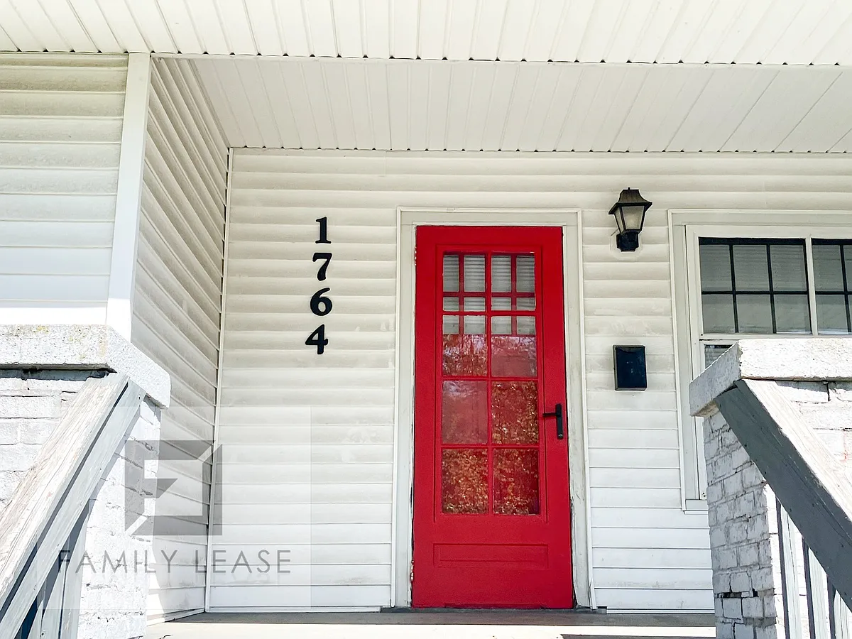 Building Photo - 1764 N College St