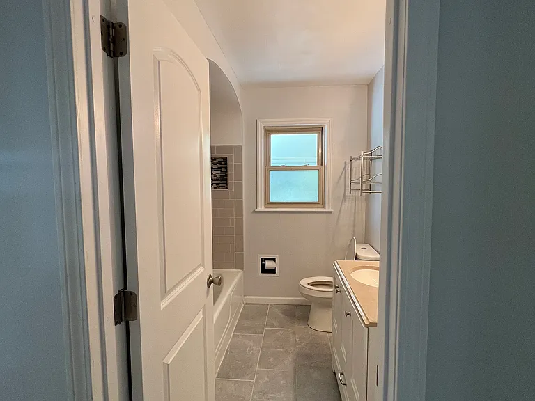 6012 Applegate Ln — Photo 6