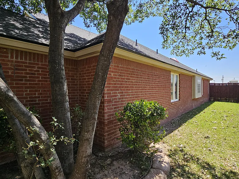 10306 York Ave — Photo 117