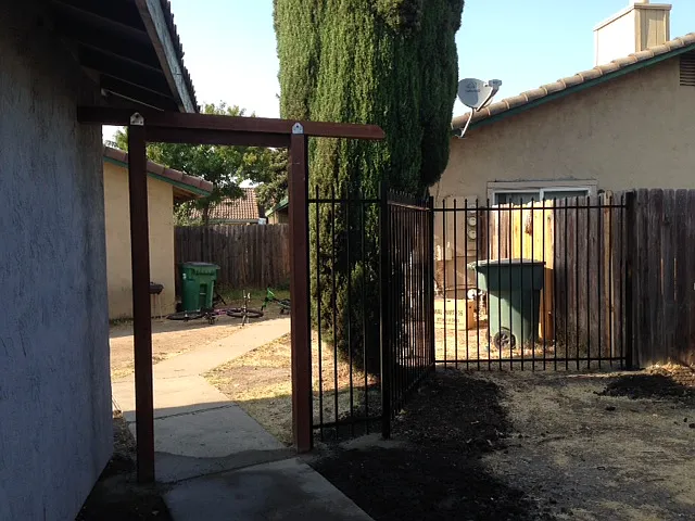 2854 Chelmsford Way — Photo 3