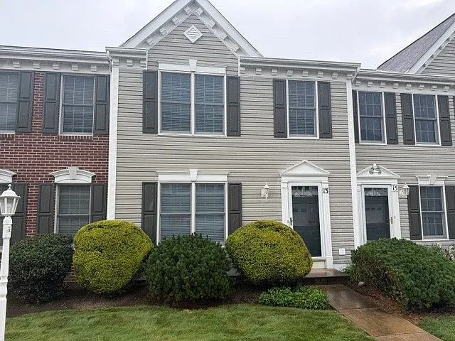 13 Castleview Dr