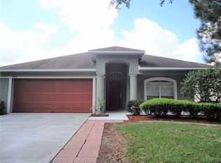 1422 Lake Shore Ranch Dr, Seffner, FL 33584