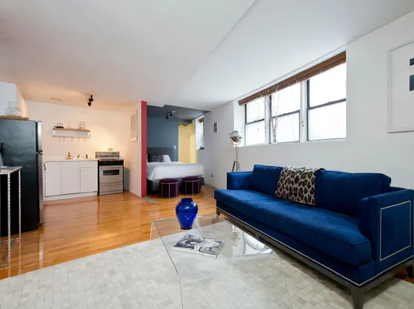 165 Christopher St #Lqq, New York, NY 10014