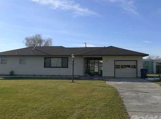 1320 Valley Dr, Laurel, MT 59044
