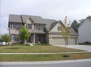 8972 Hearthstone Dr, Zionsville, IN 46077