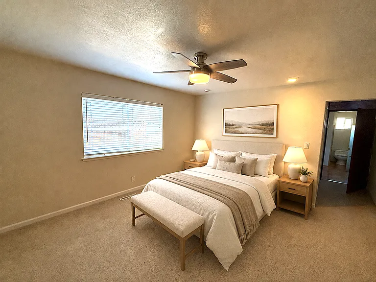 786 Eden Ave — Photo 9