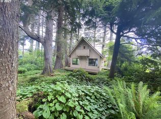 196 Hills Ln, Cannon Beach, OR 97110