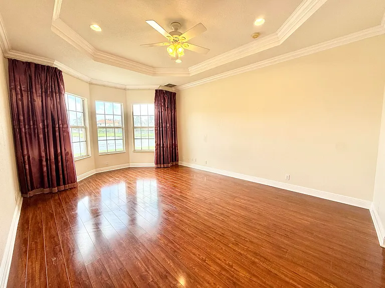 9656 Cobblestone Creek Dr — Photo 7