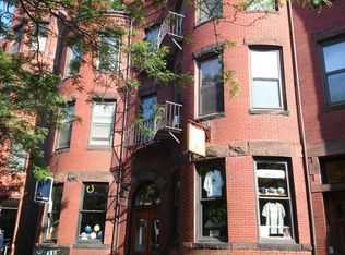 301 Newbury St APT 9, Boston, MA 02115