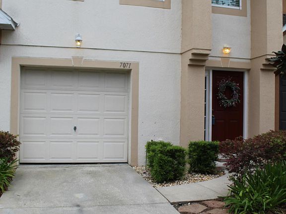4th image of 7071 Saint Ives Ct
