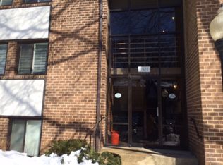 1521 Northgate Sq APT 1-C, Reston, VA 20190