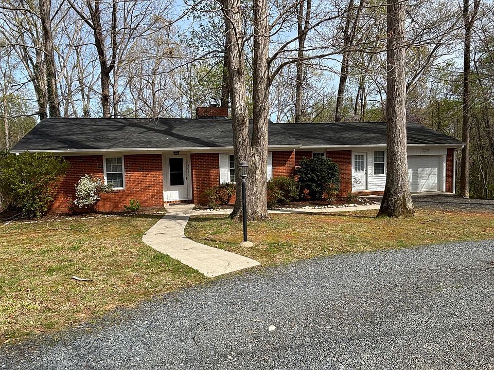 1st image of 1501 Brookdale Dr