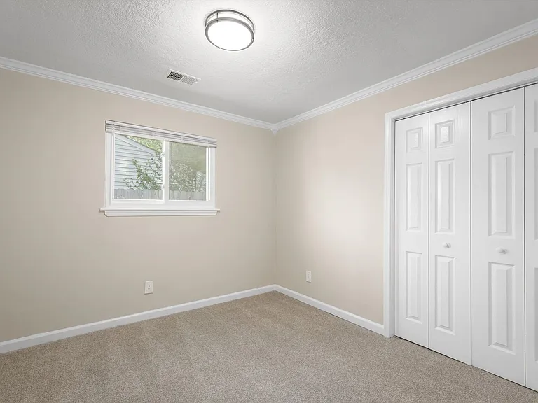 408 Lineberry Rd — Photo 41