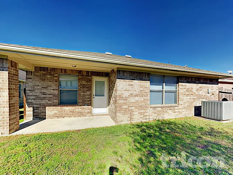 10338 Whisper Bluff Dr — Photo 26