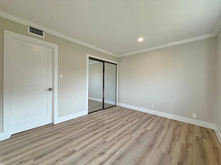 12902 Barranca Ln — Photo 25