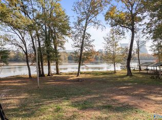 367 River Dr, Hollywood, AL 35752